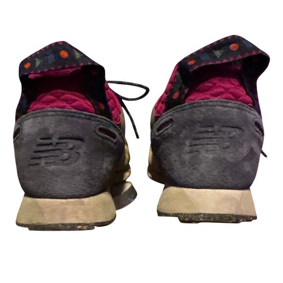 New Balance Trailbuster Mens 9.5 Camping hiking Navy/Tan - Picture 4 of 10